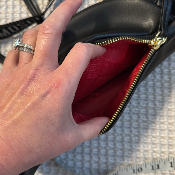 Love Moschino Black Belt Bag with Gold Chain - Picture 9 of 11